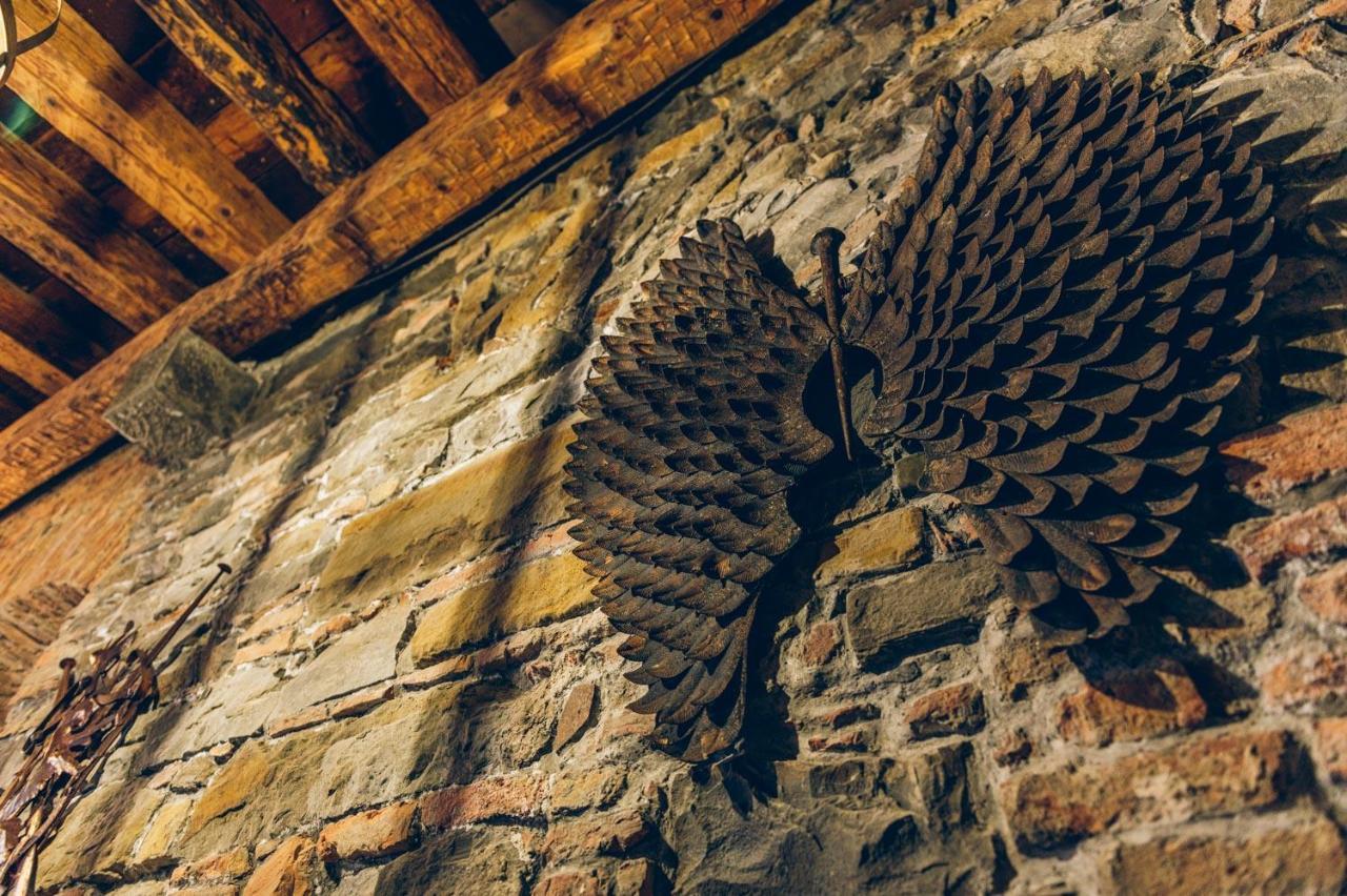 Aquila D'Oro Triëst Buitenkant foto